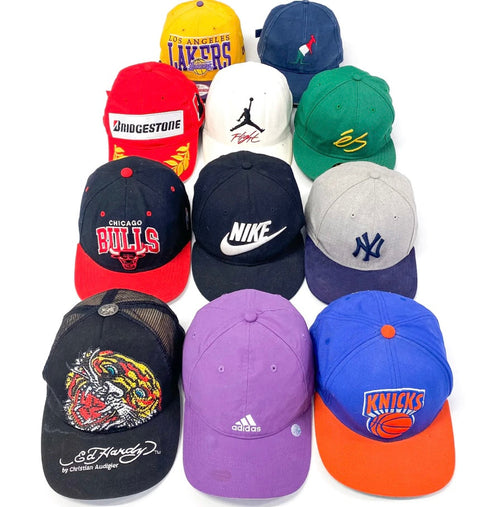 Mix 50x Pièces Casquette de Marque (à partir de 3,24€/pièce)